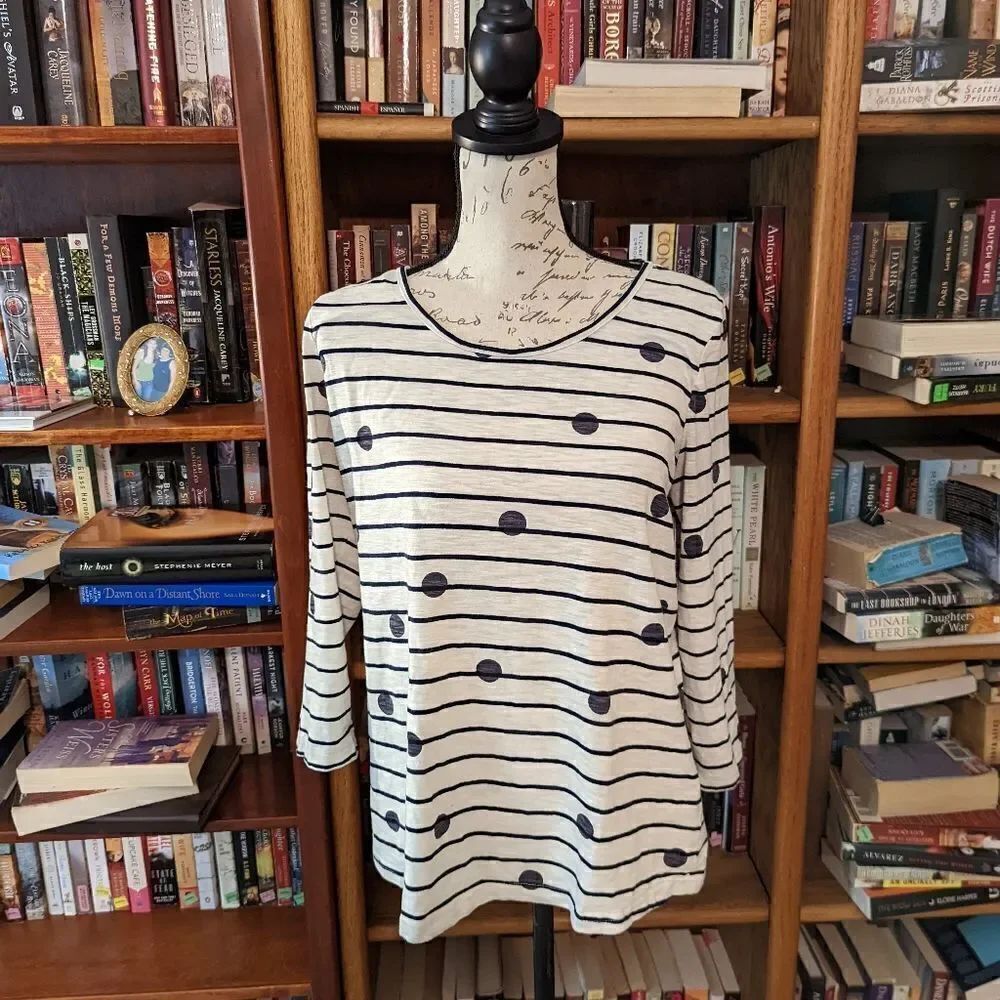 SKIES are blue black and white stripe polkadot long sleeve t euc sz l